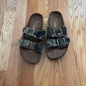 Camo sandals